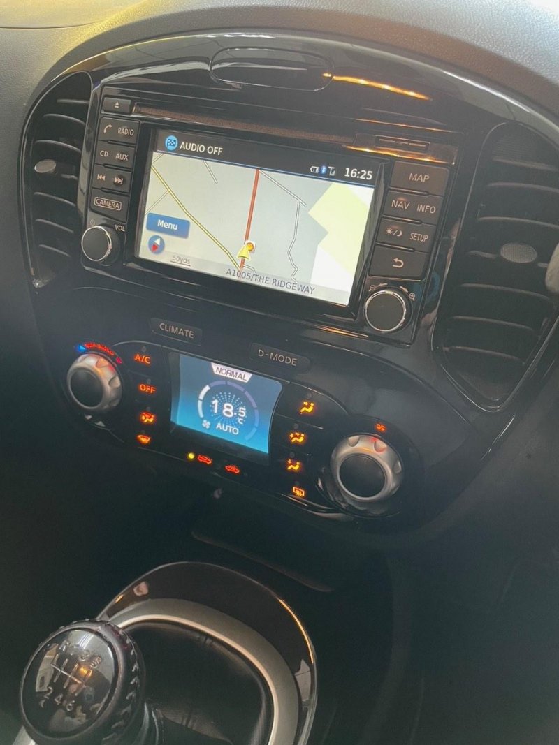NISSAN JUKE