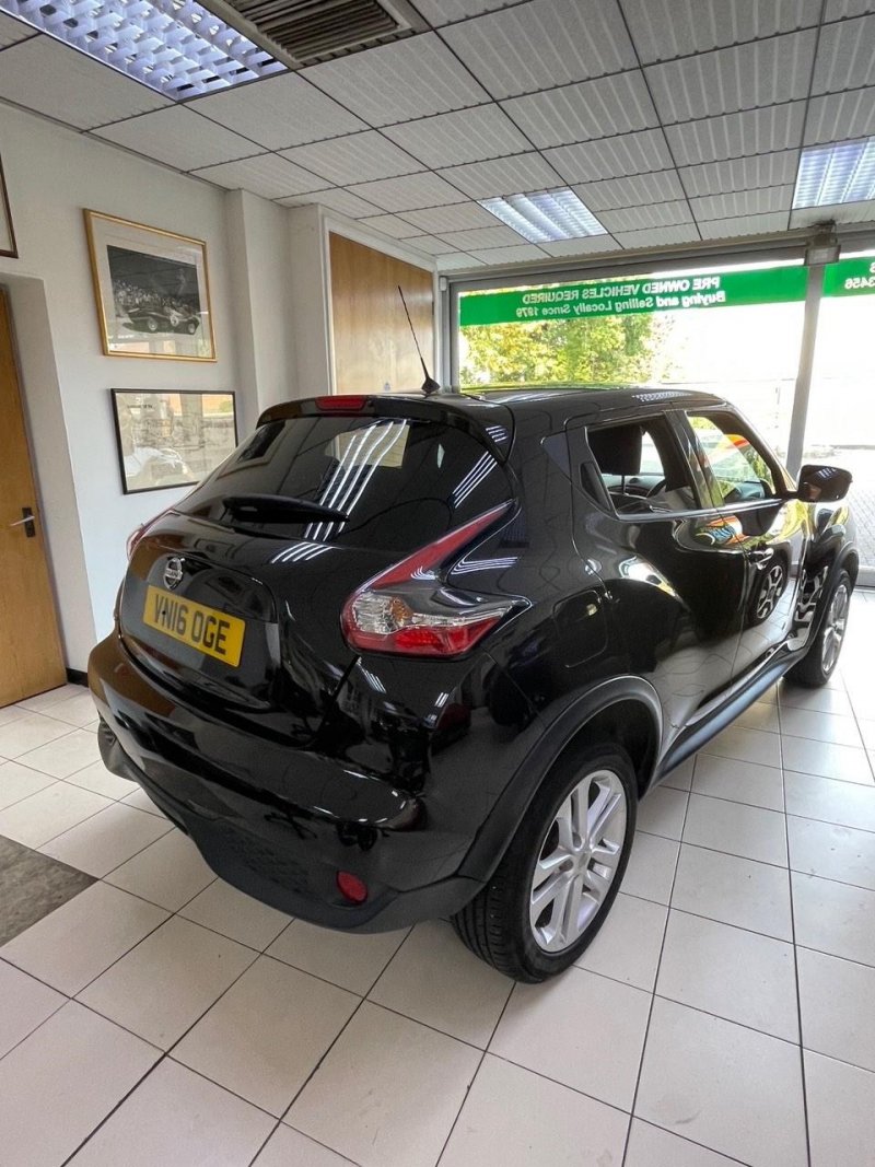NISSAN JUKE