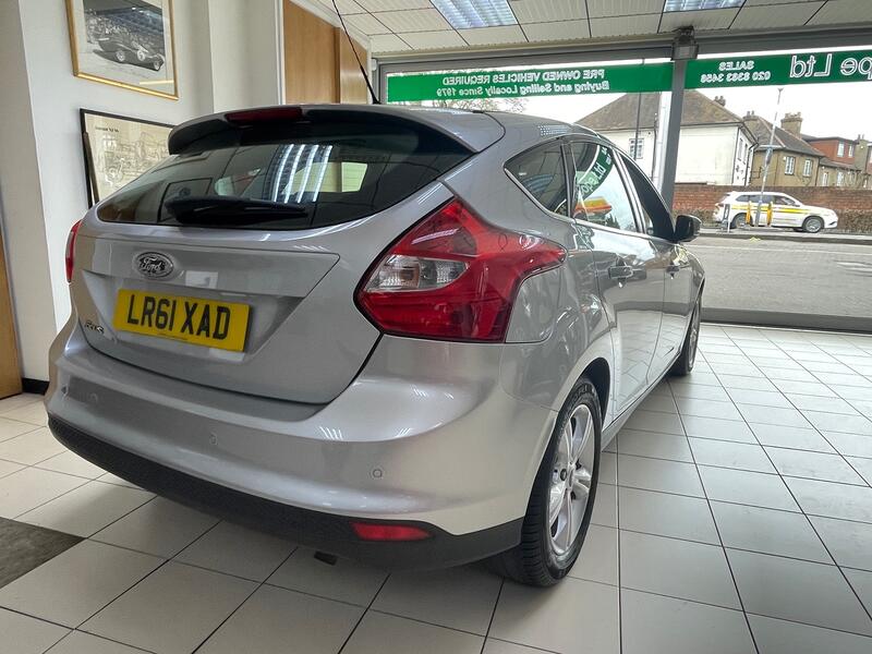FORD FOCUS