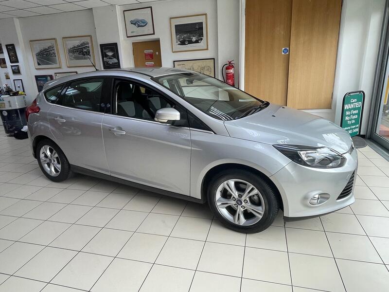 FORD FOCUS