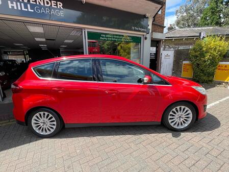 FORD C-MAX 1.6 T EcoBoost Titanium